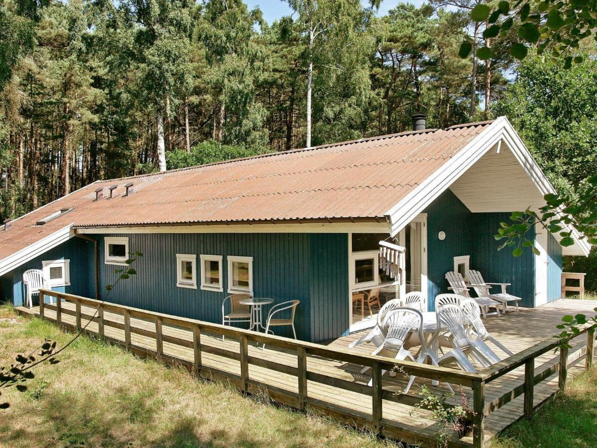 8 Person Holiday Home In Nex Vester Somarken Kültér fotó