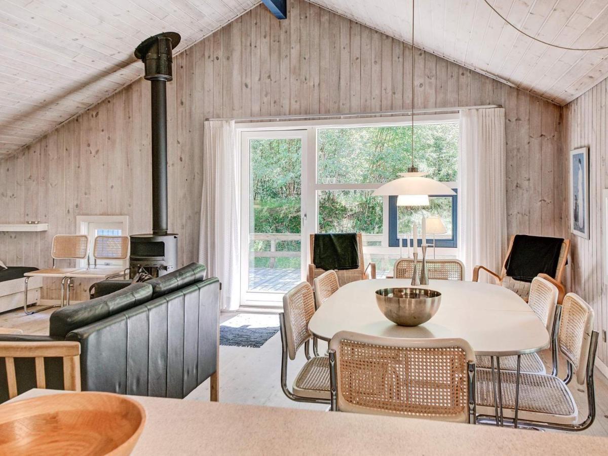 8 Person Holiday Home In Nex Vester Somarken Kültér fotó
